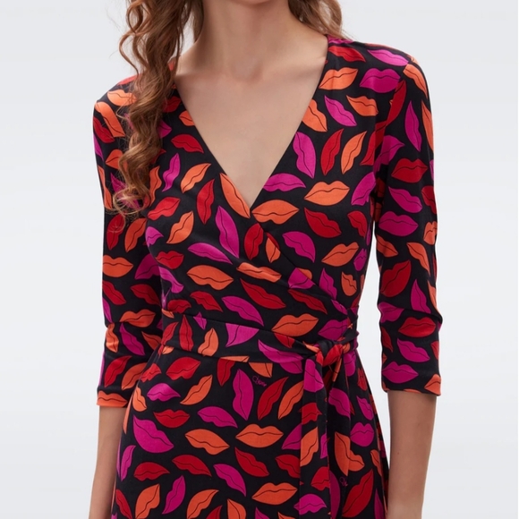 DIANE VON FURSTENBERG Julian Silk Jersey Wrap Dress in Midnight Kiss Multi - Picture 14 of 15
